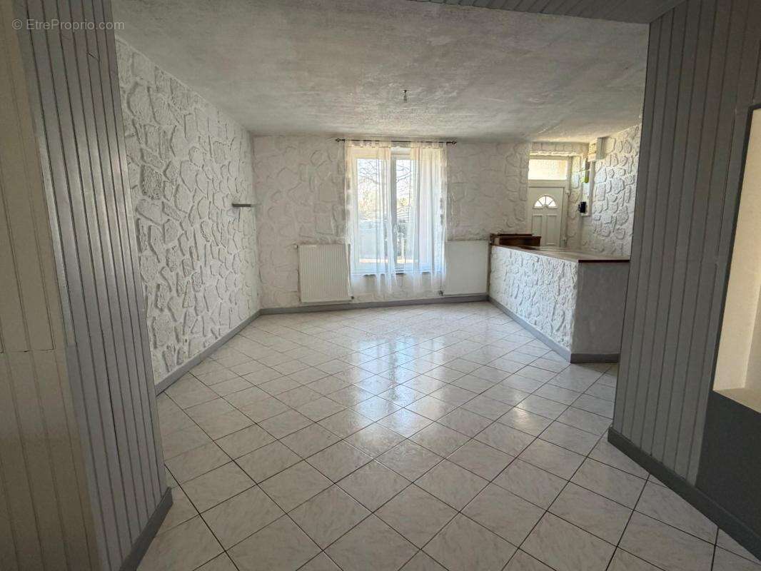 Maison de bourg avec 3 Chambres + Jardin - photo 5