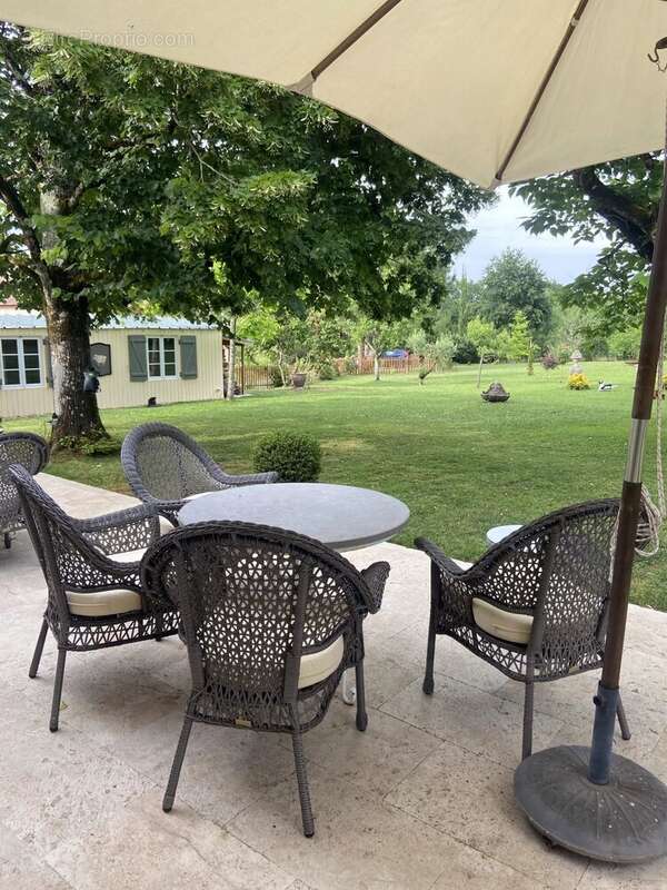 Maison à MONBAZILLAC