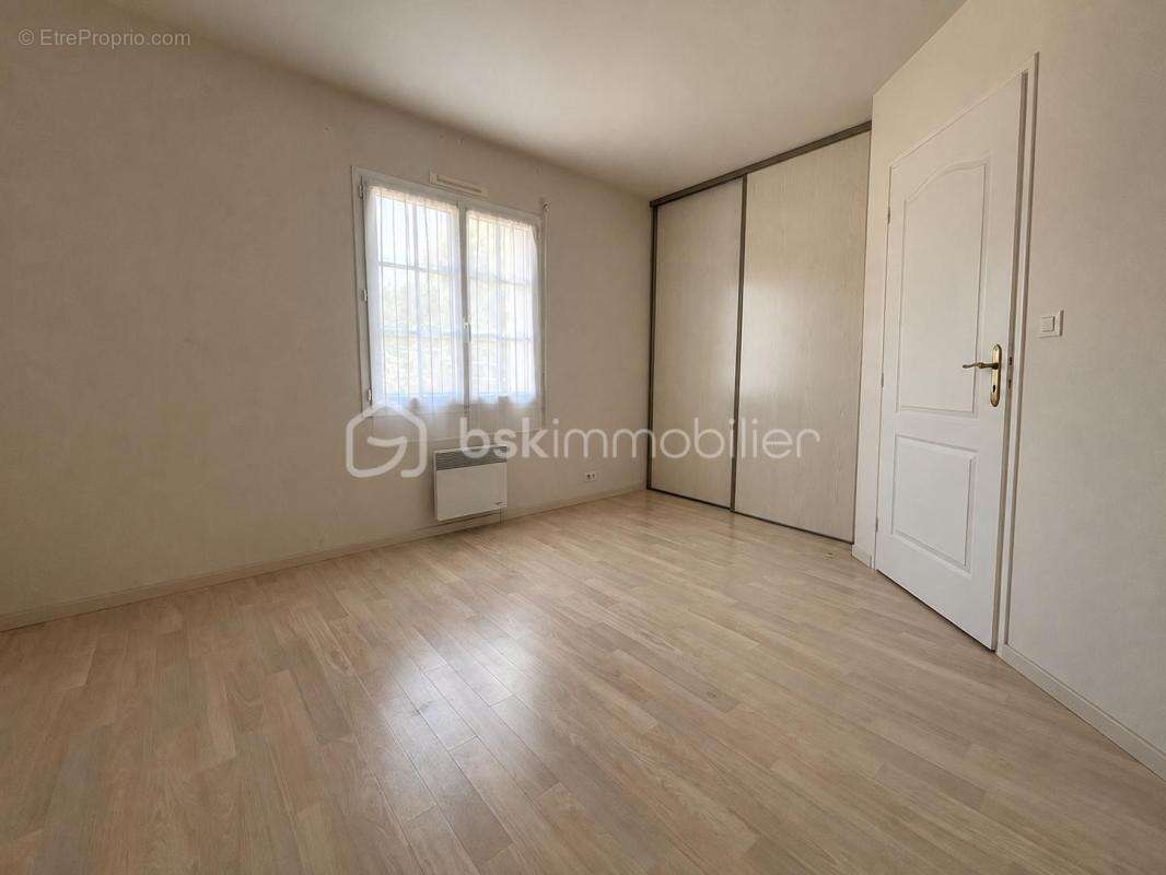 Plain-pied de 85m2 sur 2 000 m² de terrain constructible - photo 7