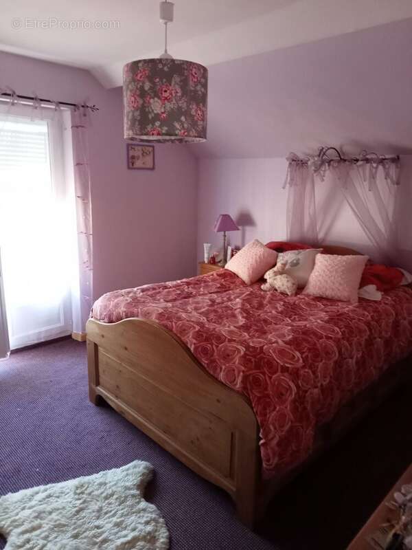 Maison à PONT-D&#039;OUILLY