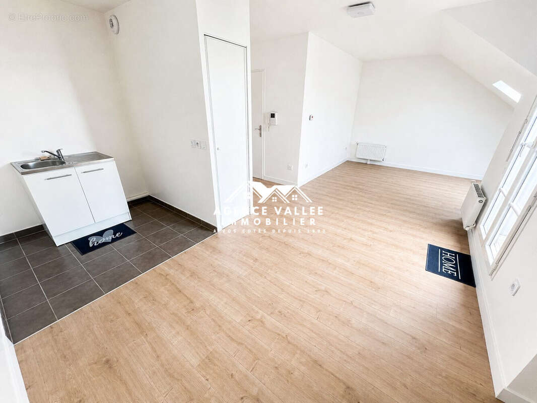 Appartement à SAINT-PIERRE-DU-PERRAY