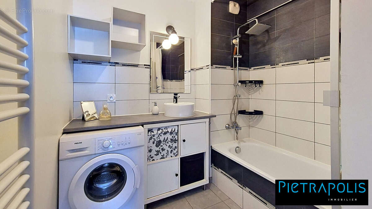 Appartement à VENISSIEUX