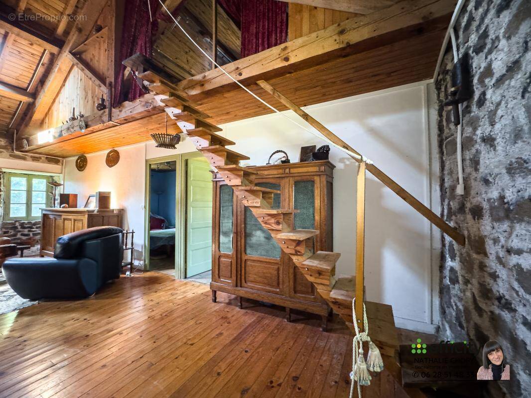 Maison à LES VASTRES