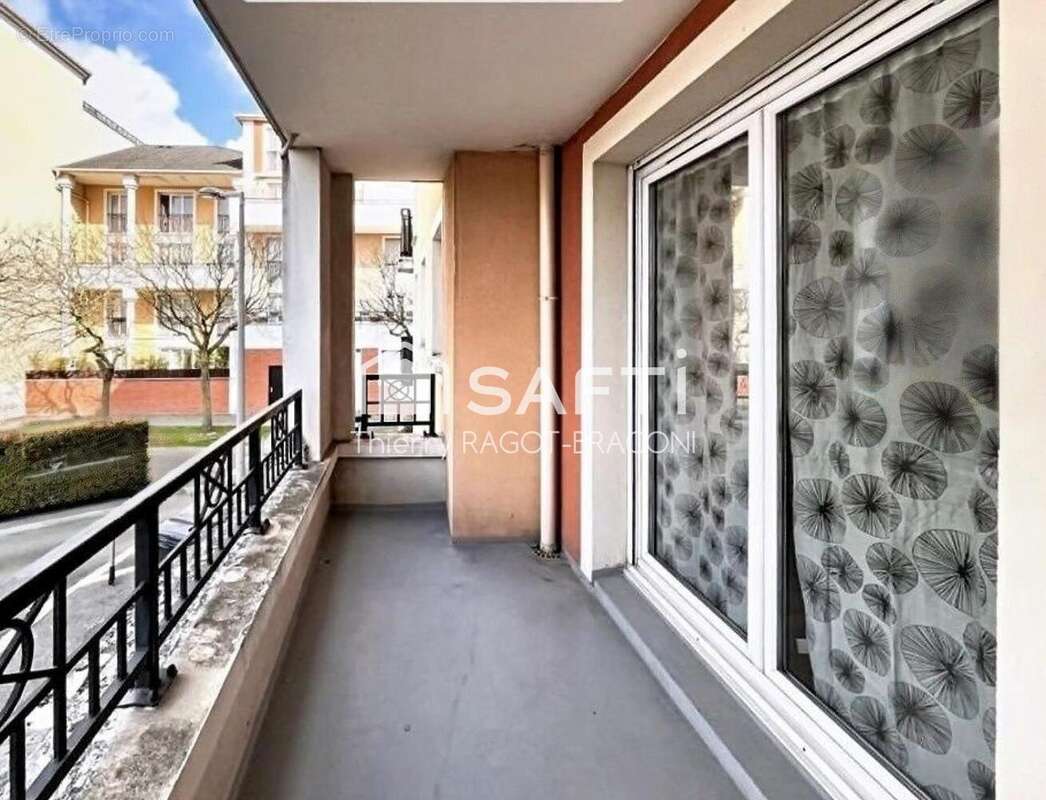 Photo 3 - Appartement à SAINT-OUEN-L'AUMONE