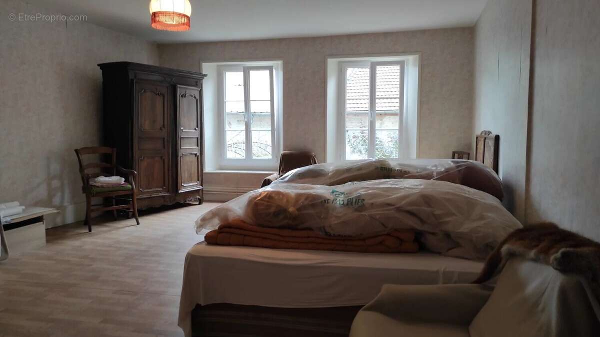 Maison à MONTIERS-SUR-SAULX