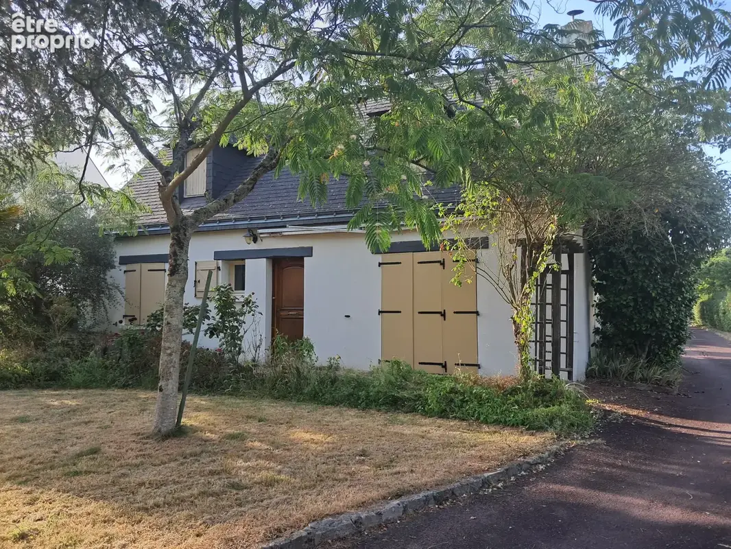 Maison à LUSANGER