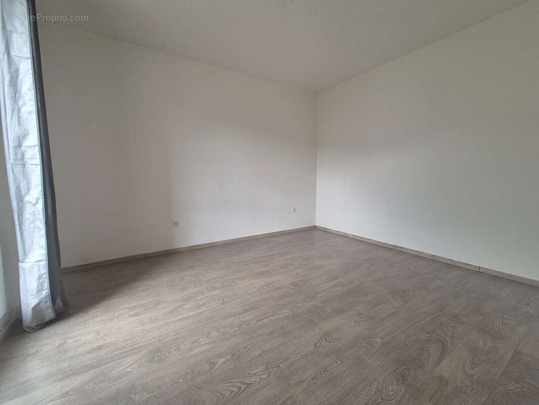 Appartement à CEYRAT