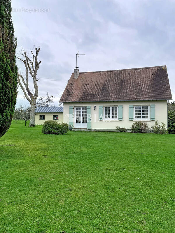 Maison à SAINT-GATIEN-DES-BOIS