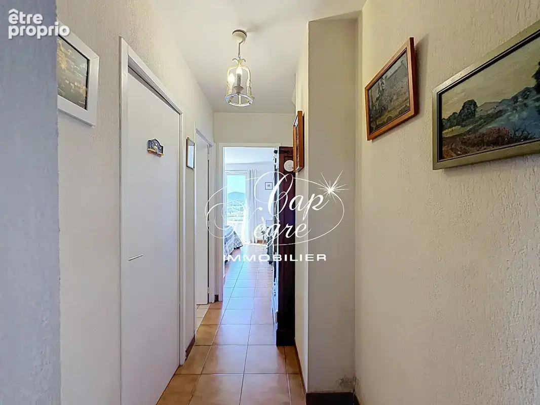 Maison Le Lavandou 4 pièce(s) 158 m2 - photo 9