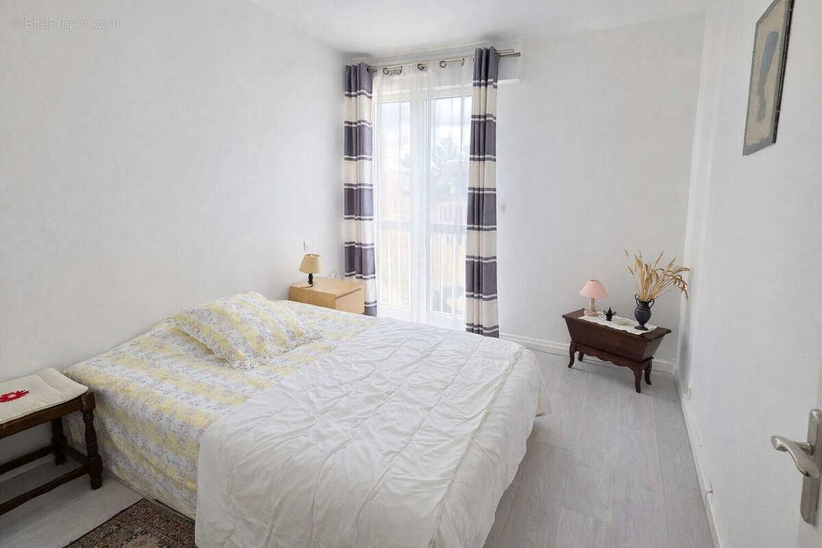 Appartement à TORCY