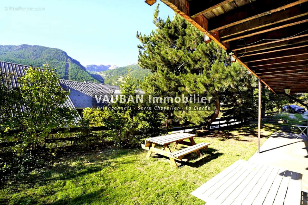 Chalet - serre chevalier 1400 : la salle les alpes - photo 5