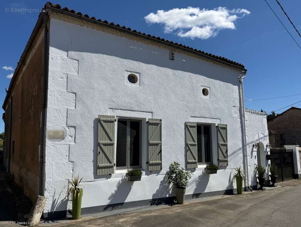 Élégante Demeure De Caractère En Pierre Avec Prestations Haut De Gamme Et Potentiel D’accueil - photo 39