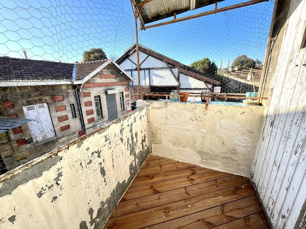 Appartement à BORDEAUX