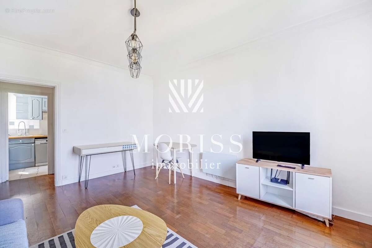 Appartement à PARIS-19E