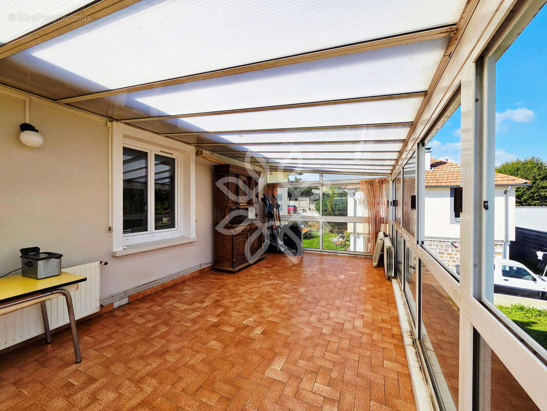 Maison à BRASSAC-LES-MINES