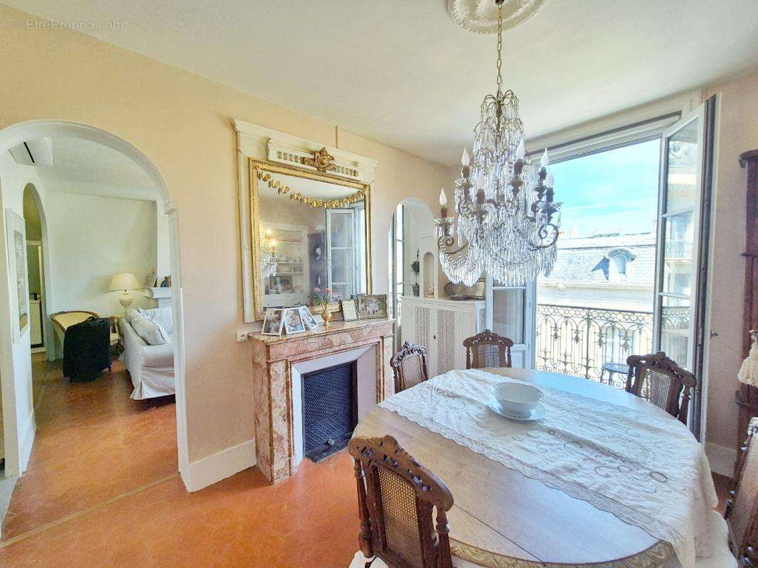 Appartement à BEZIERS