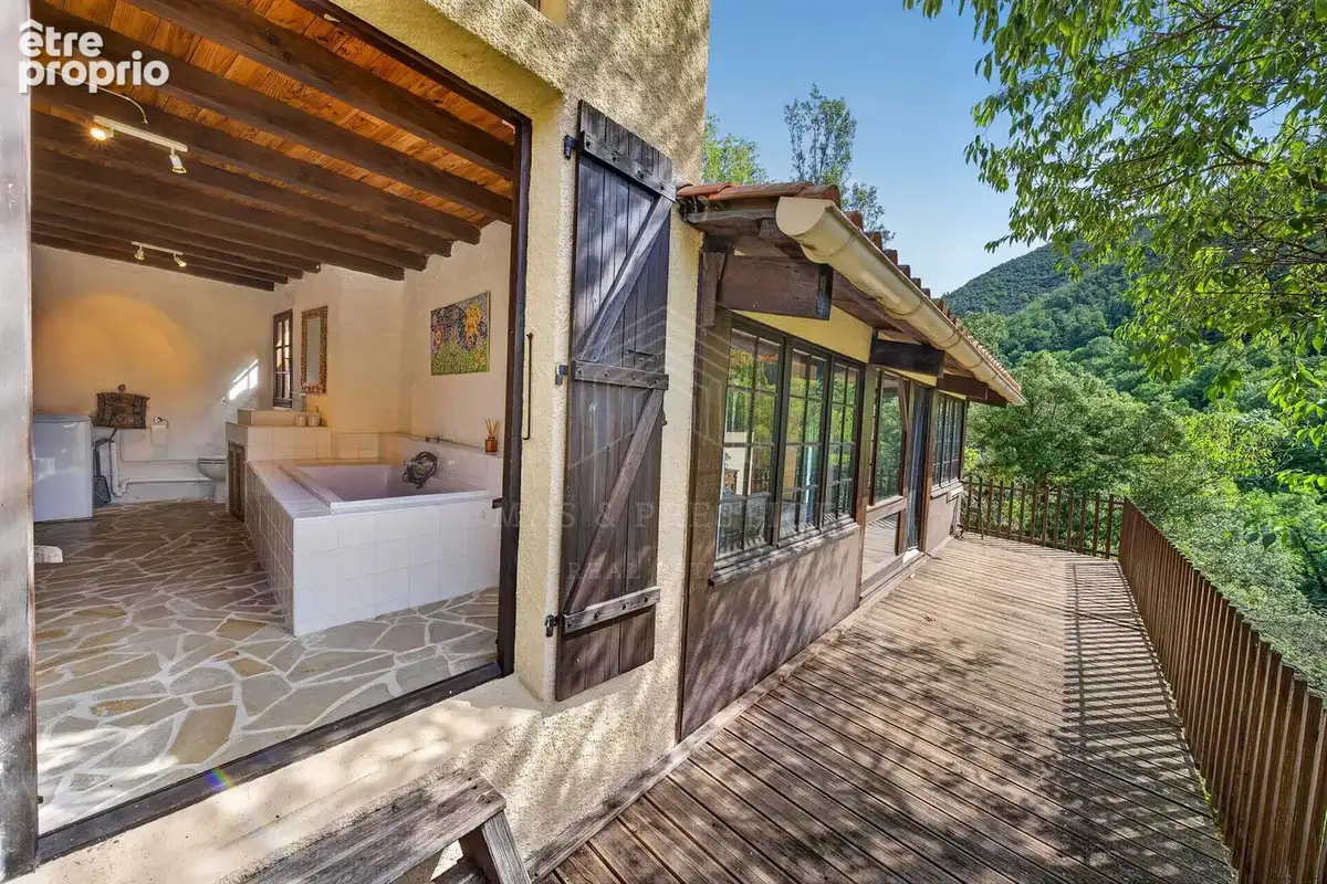 Maisons de vacances avec rivière, piscine, sur 1,25 hectare - photo 8