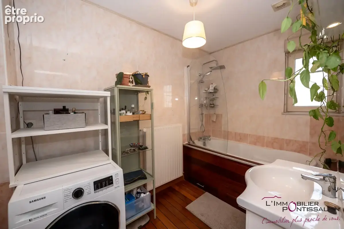 Appartement centre village MOUTHE - photo 16