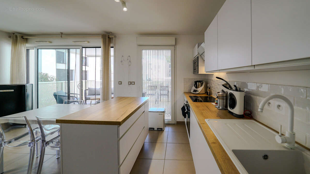 Appartement à SAINT-JEAN-DE-VEDAS