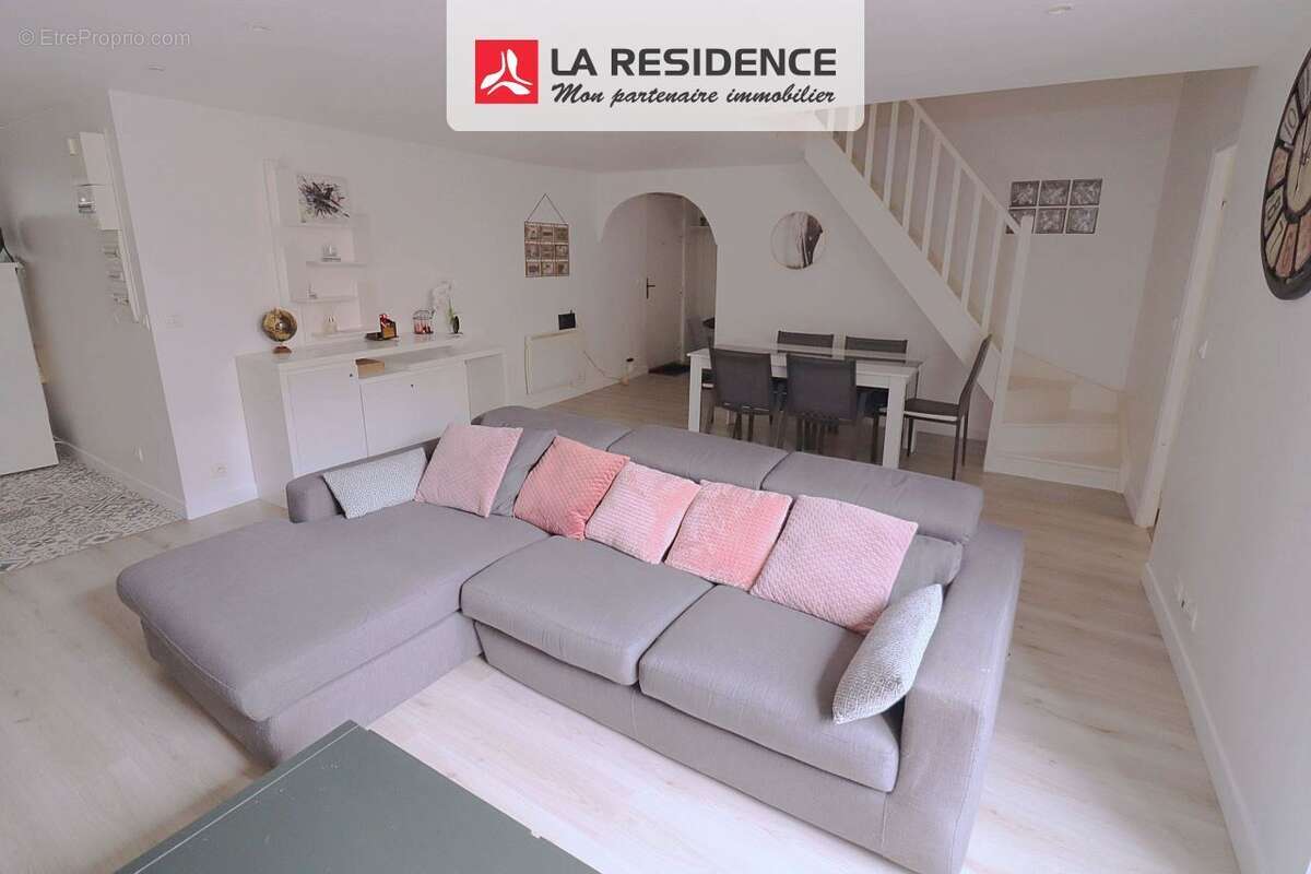 Appartement 112 m² à Versailles  - photo 8