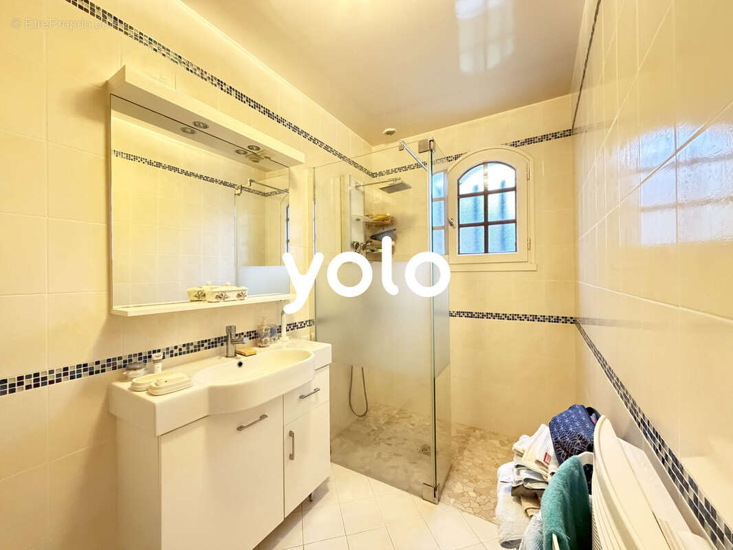 Maison à RAZAC-SUR-L&#039;ISLE