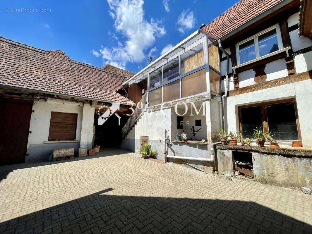 3%.COM Exclusivité BERBGIETEN, Corps de ferme, 96m2,dépendan - photo 4