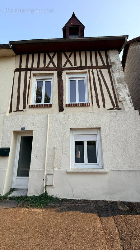Maison à PONT-DE-L'ARCHE