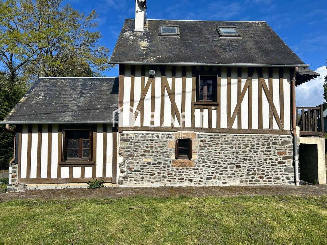 Maison 55 m² à Barenton  - photo 3