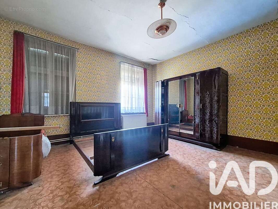 Photo 9 - Maison à MONCHECOURT