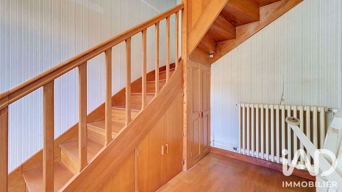Photo 9 - Maison à COUSSEGREY