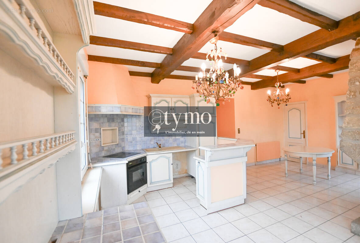 Maison à PLEYBER-CHRIST