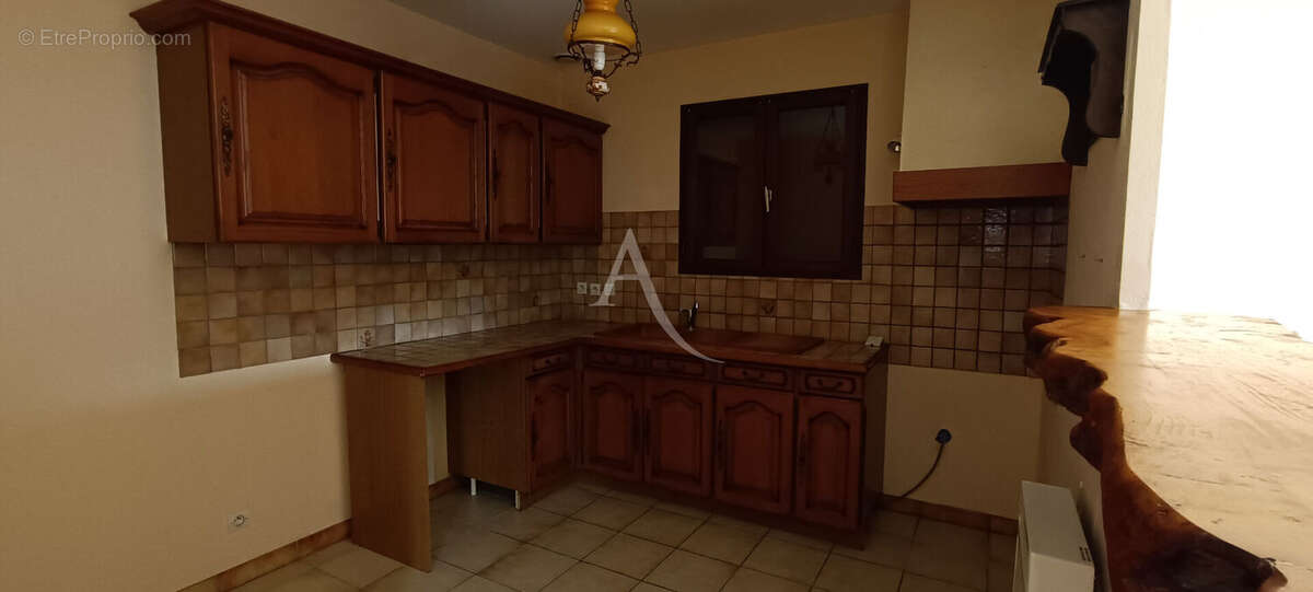 Maison à PORT-DES-BARQUES