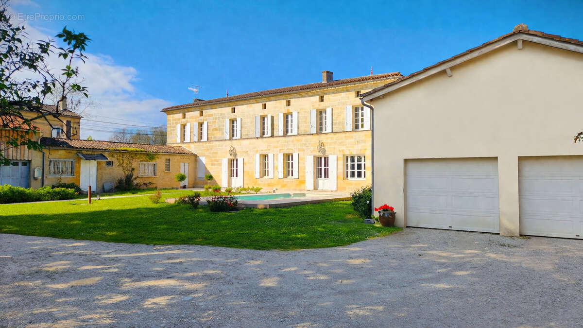 Maison à SAINT-ANDRE-DE-CUBZAC