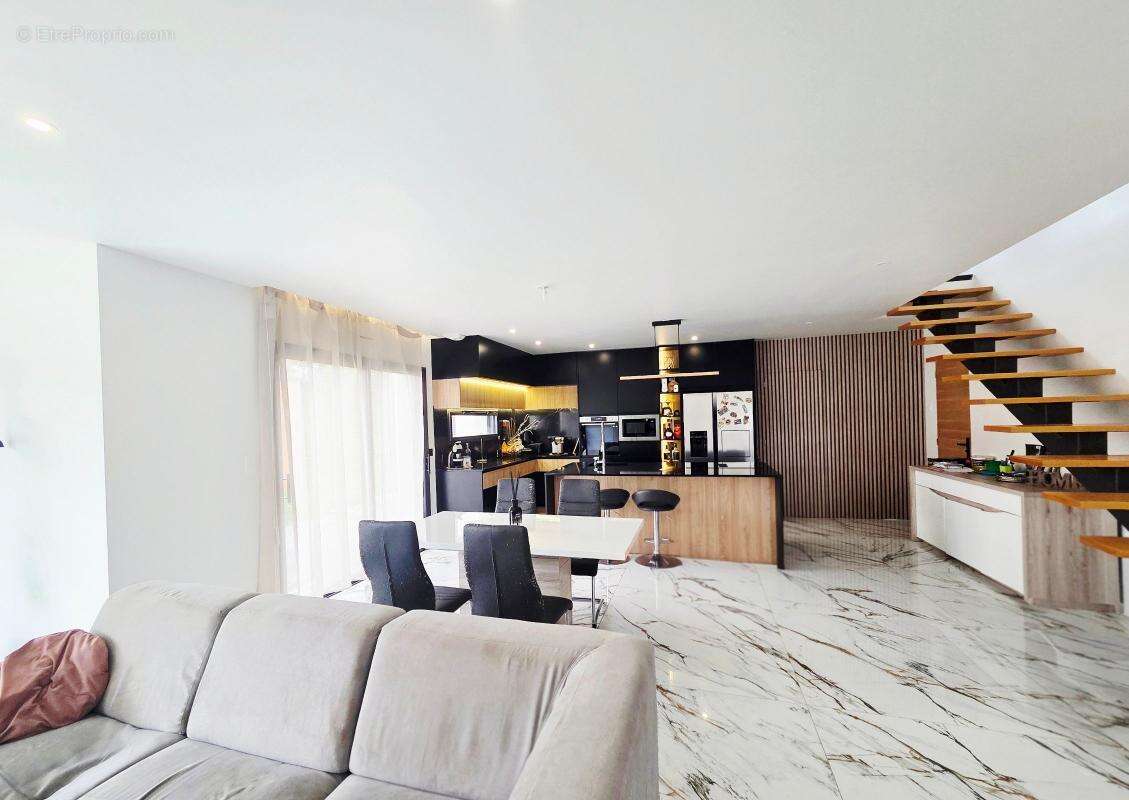 Maison à LANDIVISIAU