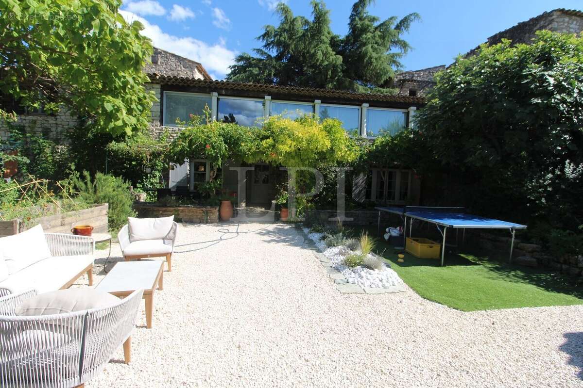 Maison à SAINT-MARTIN-DE-CASTILLON