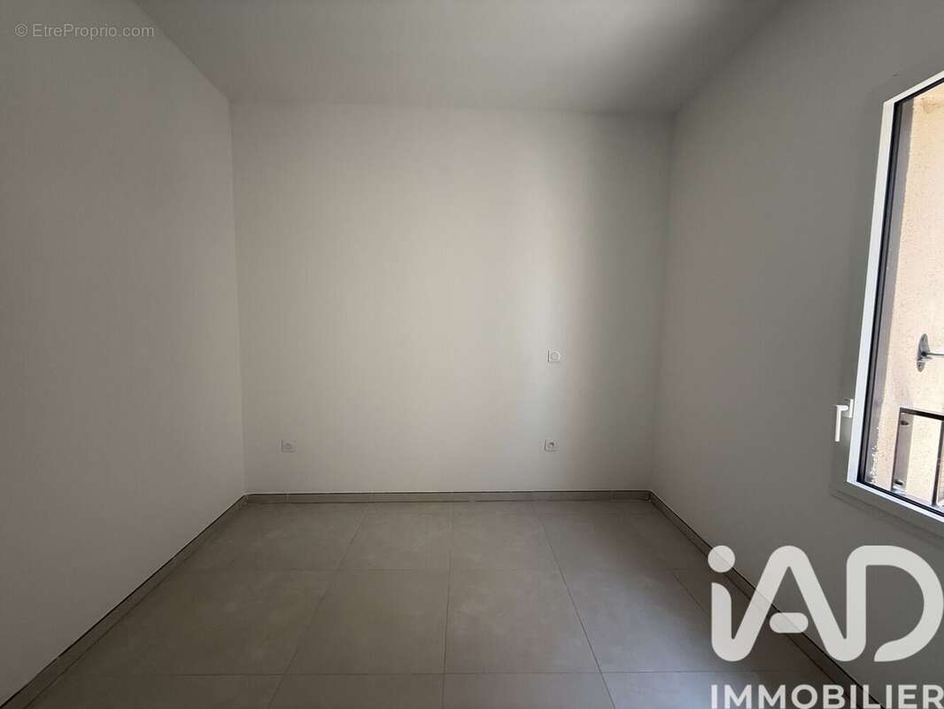 Appartement 61 m² à Valergues  - photo 8