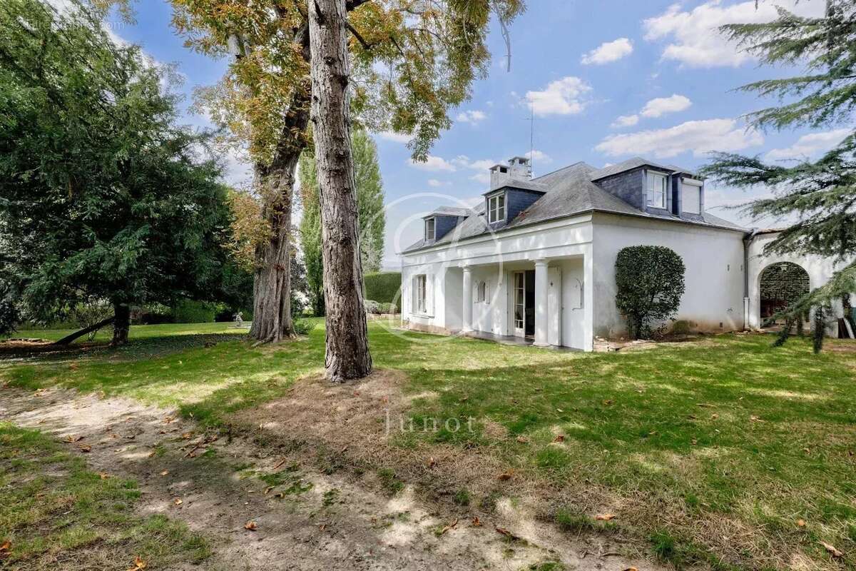 Maison à VERSAILLES