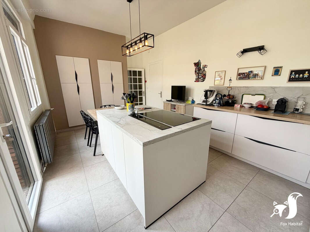 Maison 316 m² à Cambrai  - photo 6
