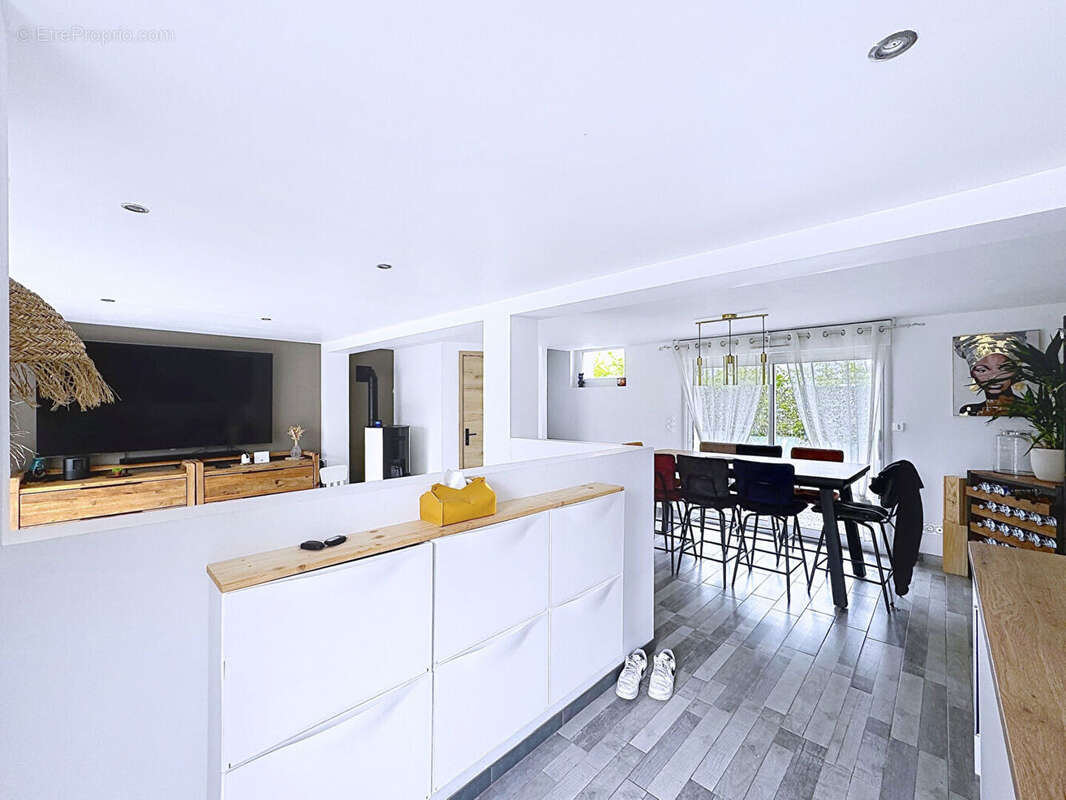 Maison à MERVILLE-FRANCEVILLE-PLAGE