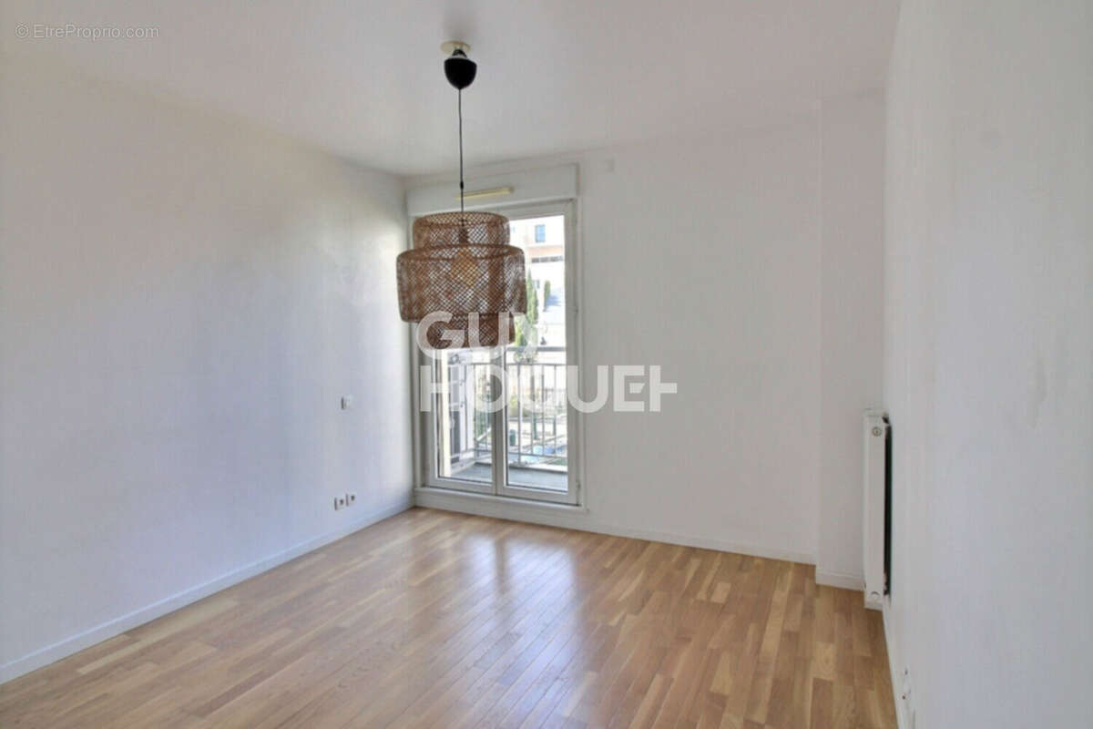 Appartement à PUTEAUX