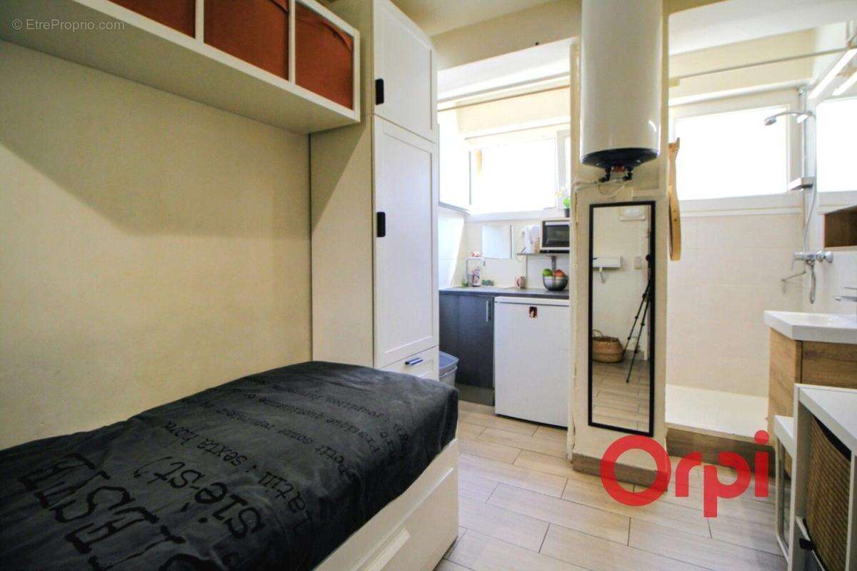 Appartement à MARSEILLE-7E