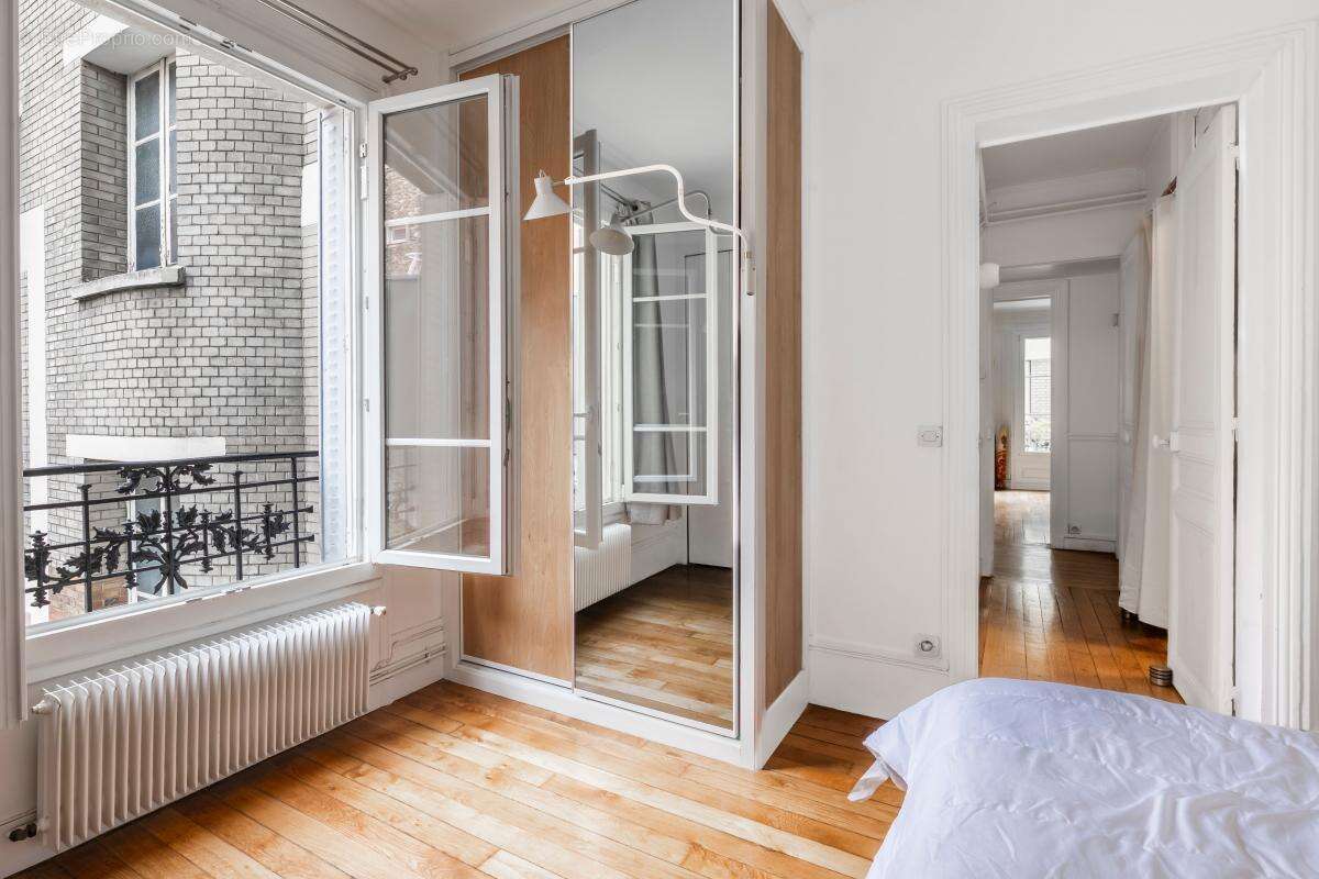 Appartement à PARIS-12E