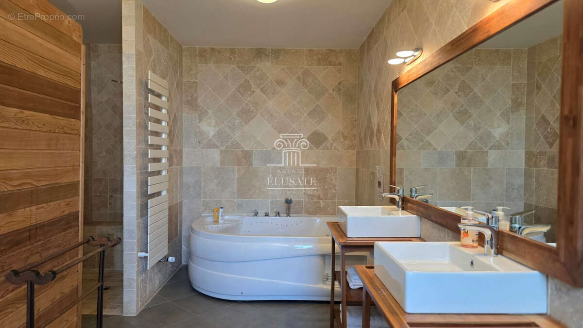 Magnifique propriété 12 pièces, 7 chambres et un appartement de 100m2 - secteur Eauze - photo 21