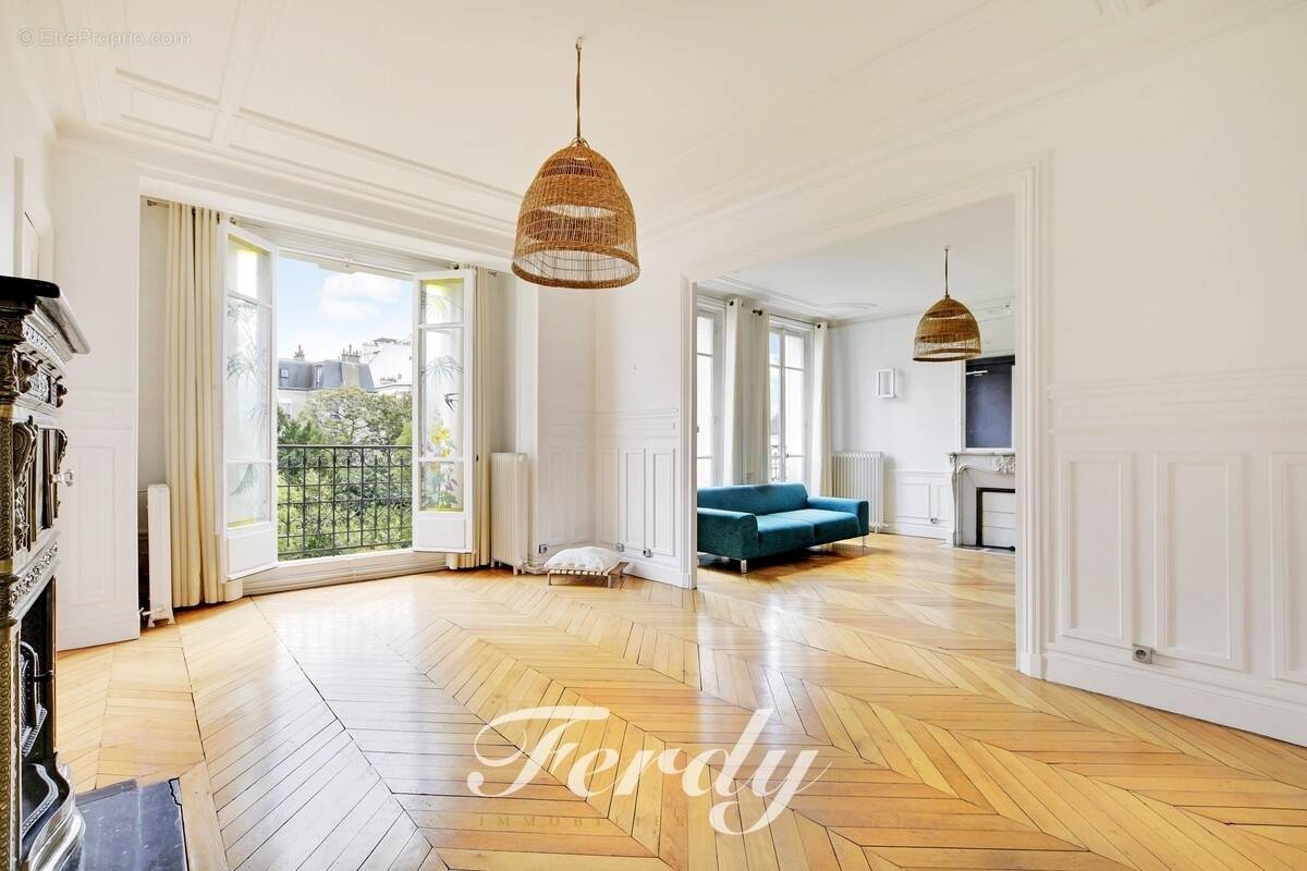 Appartement à SAINT-MANDE