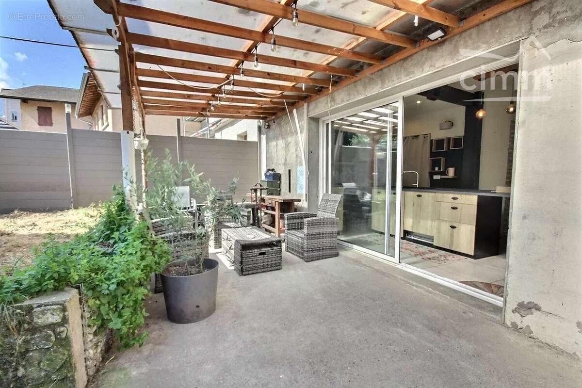 Maison à LA ROCHETTE