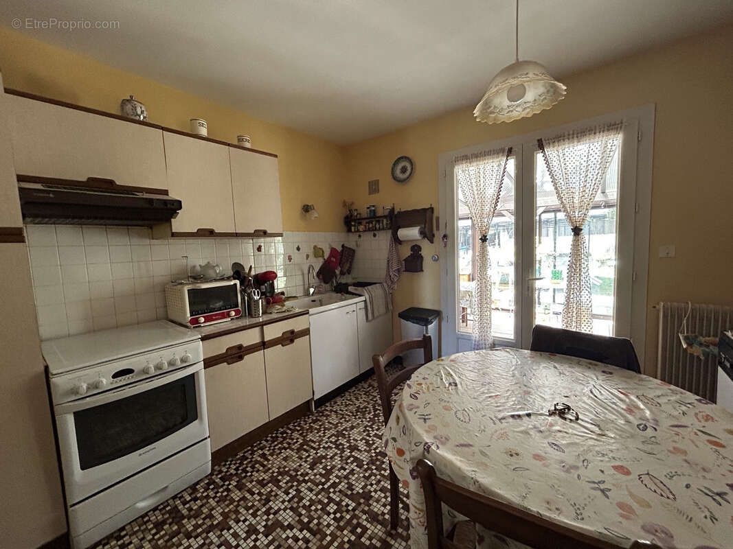Maison à CHAMBOULIVE