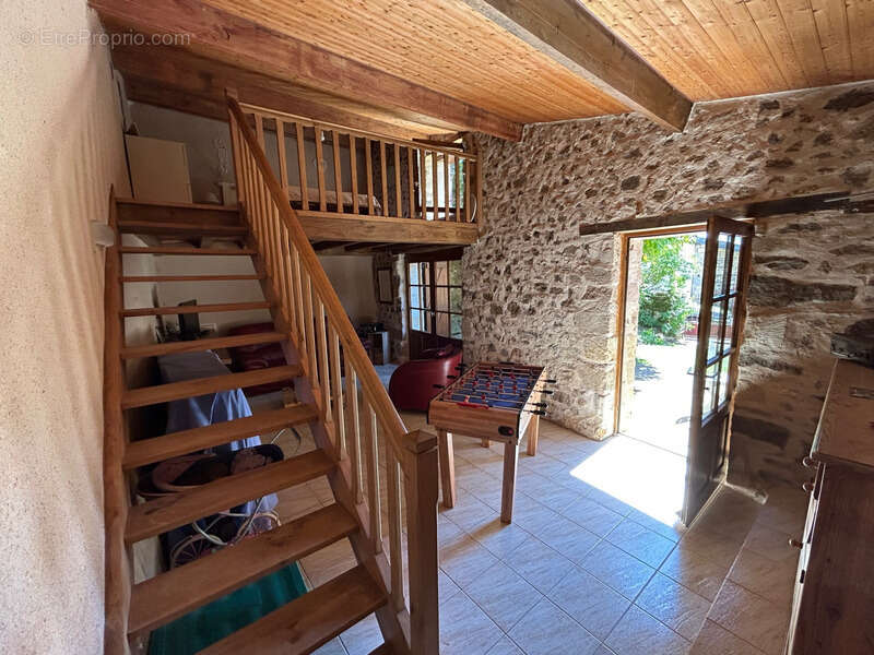 Maison à CHANTECORPS