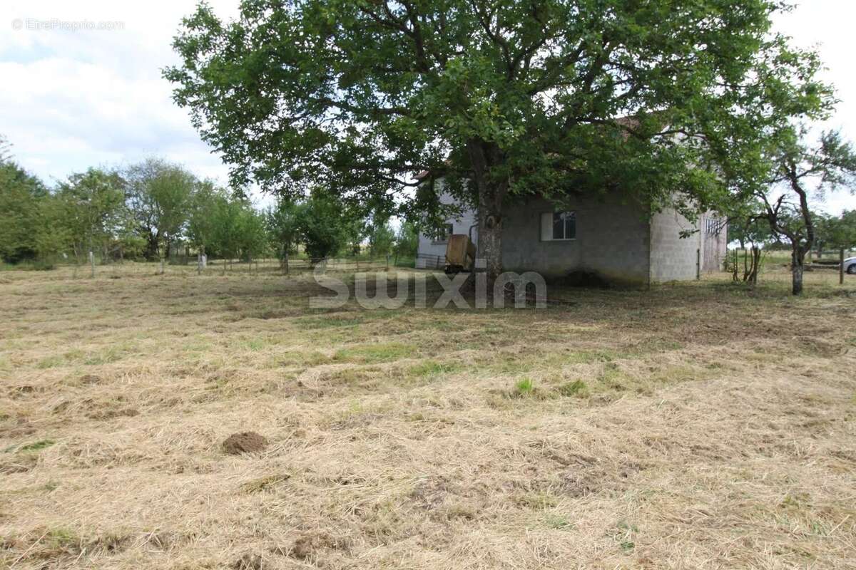 Commerce à BLEVAINCOURT