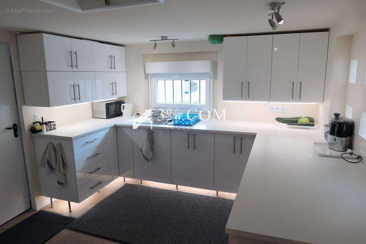 Maison à AVESNES-EN-VAL