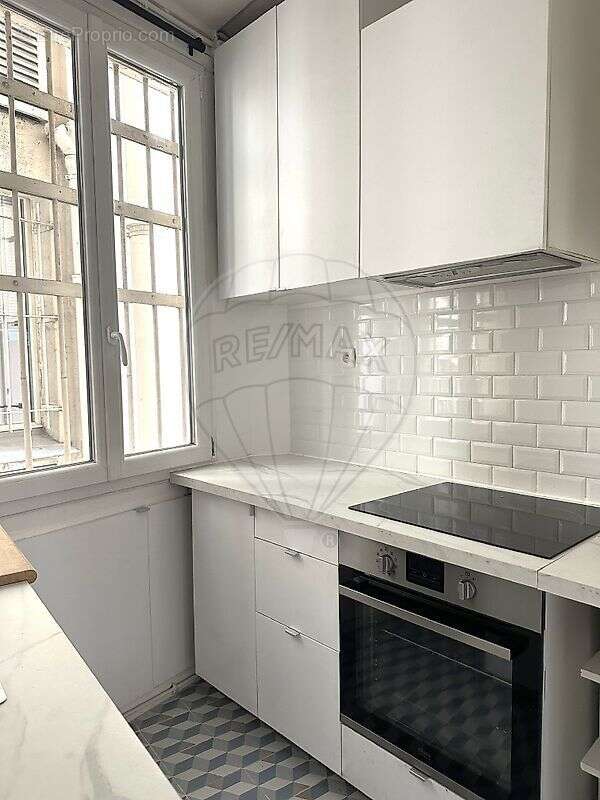 Appartement à PARIS-10E